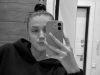 hot strip tease webcam LeaWindisch