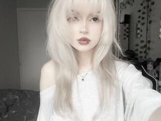 nude camgirl picture LeticiaFinello