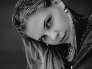 hot girl LilithTinshemet