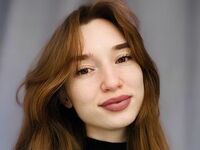 girl shaving pussy LouieAldaco