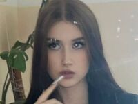 camgirl masturbating with sextoy LovellaWalwyn