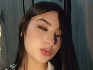 chatroom webcam picture MadelynFabbro