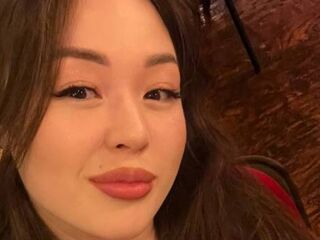 cam girl masturbating with sextoy MalkaBoccanfuso