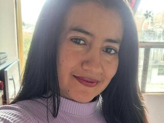 fingering cam slut MariaStrike