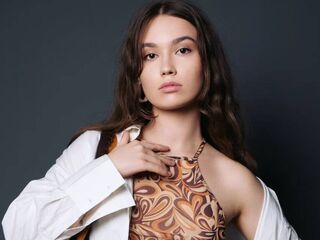 girl cam free MauraHoese