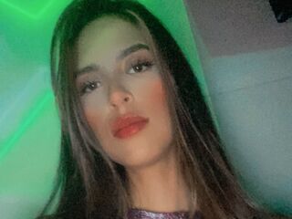 closeup MeganSapphire