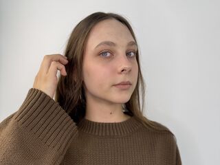 cam slut chat MelvinaLynch