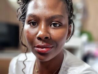 webcam babe chatroom MilkyMarie