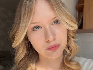 naked camgirl masturbating NanceyMonteverde