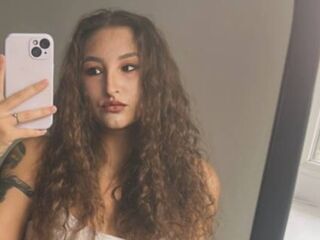 sex cam NicholMikrot