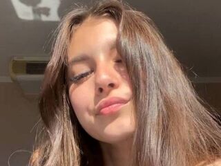 hot webcamslut NormanGillison