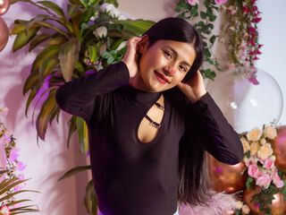 camslut fingering wet pussy OriannaValens