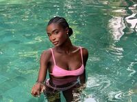 chatroom cam RaliaRoyce