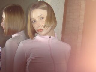 webcamgirl live sex RosinaHeverley