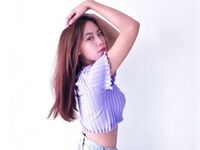 naked webcamgirl photo RowenaYan