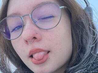 fingering camgirl video RoxannRabenstein