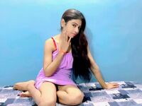 sexcam online SansaSingh