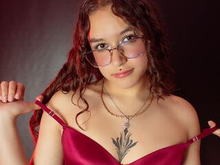 camwhore shaved pussy SaritaDay