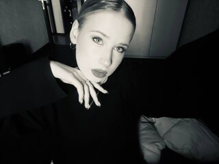 free live webcam chat SherieMcwayne