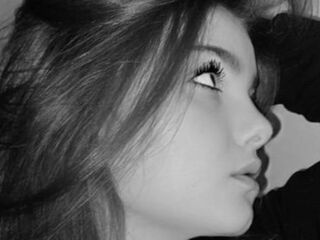 fingering camwhore StephanieMiller