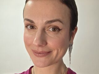 topless SylviaNyvelle