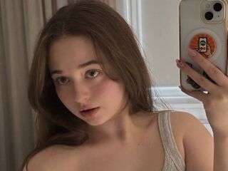 free chat room TamaraJameson