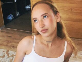 camwhore video VeniceMidden