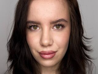 cam slut chat room WillenaNavar