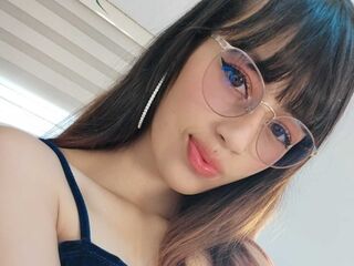 hot strip tease show YiyisMarthin