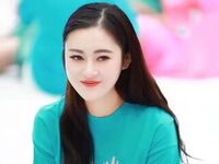babe YolandaYang