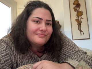 beautiful webcamgirl legallybrun